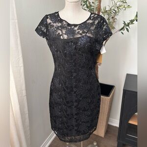 NWT Kataya Elegant Lace Dress